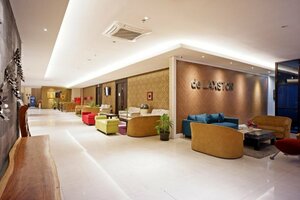 De Laxston Hotel Yogyakarta, Azana Hotels Collection (Yogyakarta City, Jl. Alun Alun Utara), hotel