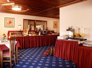 Гостиница Diana Hotel