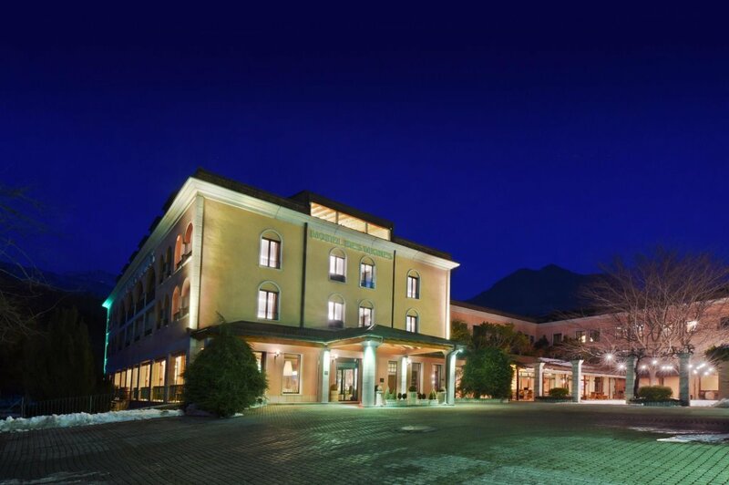 Гостиница Hôtel des Vignes
