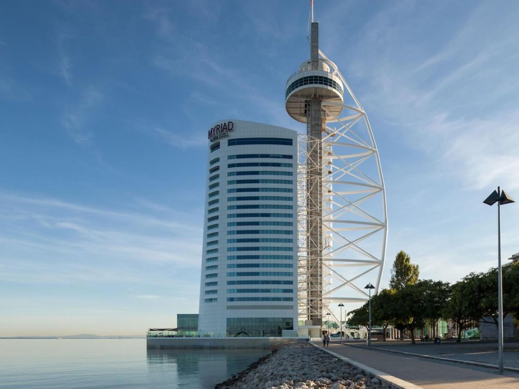 Фото Myriad by Sana Hotels
