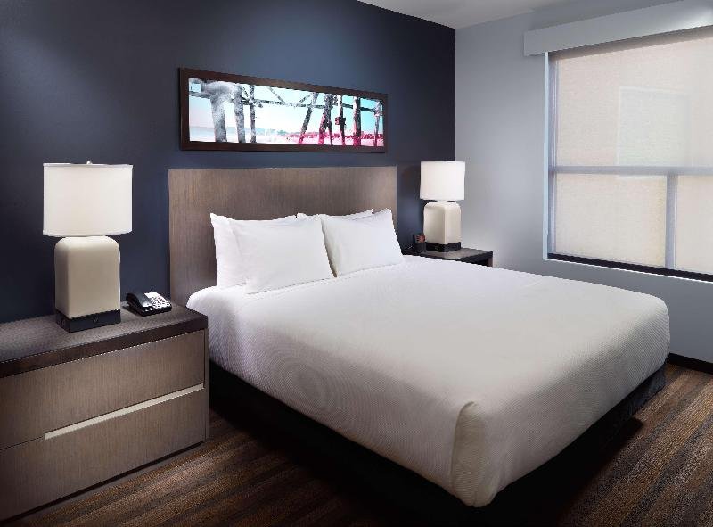 Фото Hyatt House Atlanta Downtown