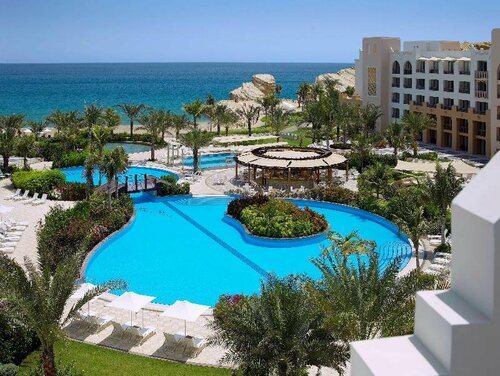 Гостиница DoubleTree by Hilton Muscat Al Waha в Омане