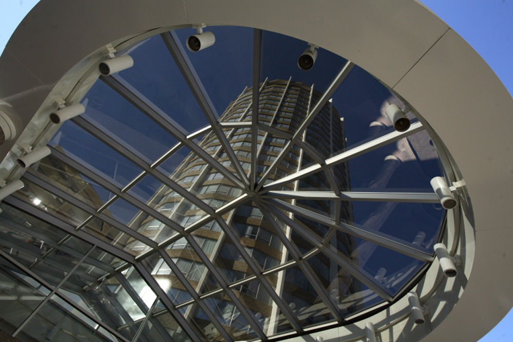 Фото Chateau Lacombe Hotel