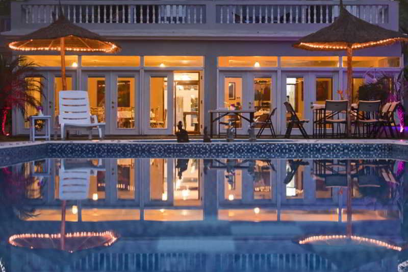 Фото Safira River Front Resort