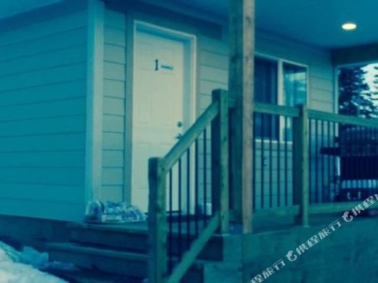 Фото Royal Oak Inn And Suites & Rv Park