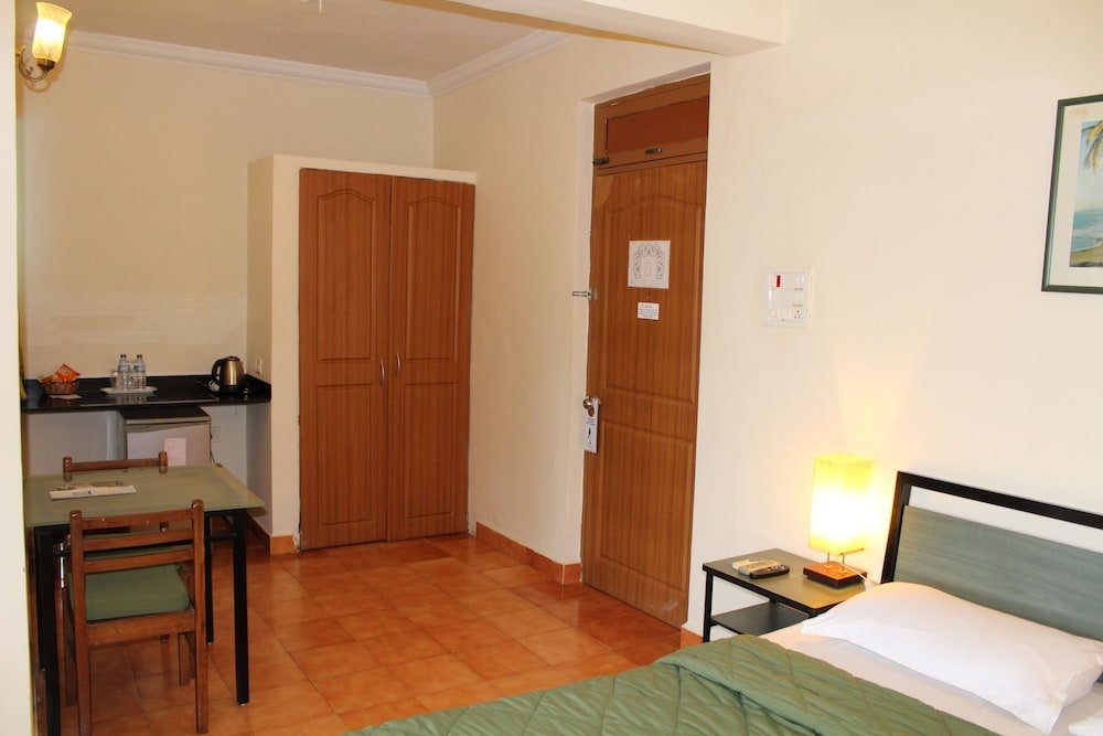 Фото Aastha Escape Resort