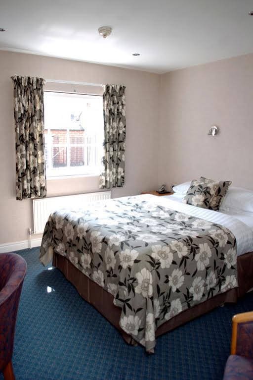 Фото The Lion Hotel