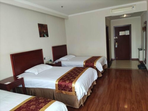 Гостиница Greentree Inn Shanxi Datong Railway Station South в Шаньси