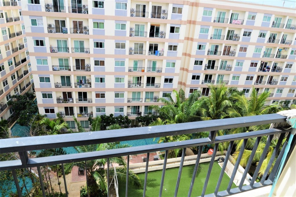 Фото Park Lane Studio Apartment With Swimming Pool View Pattaya
