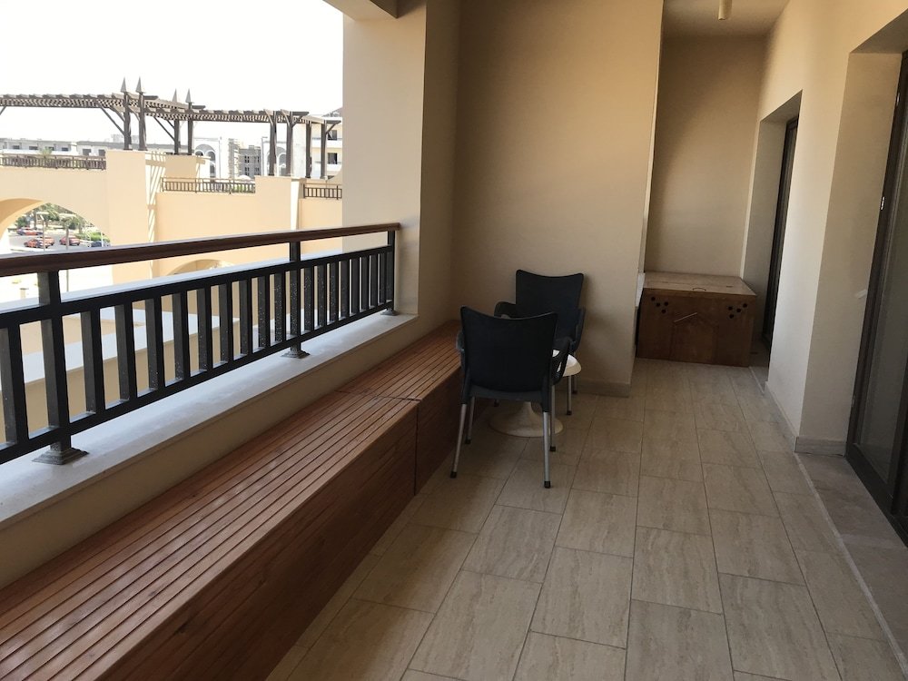 Фото Aldau Heights Apartments