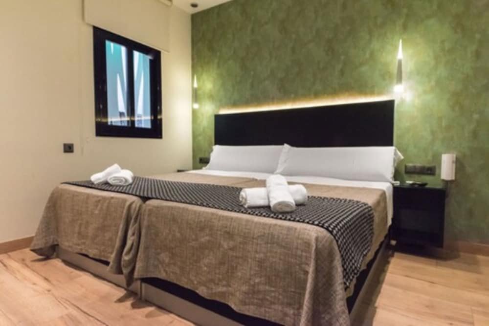 Фото Daos Suites Terrace Marbella