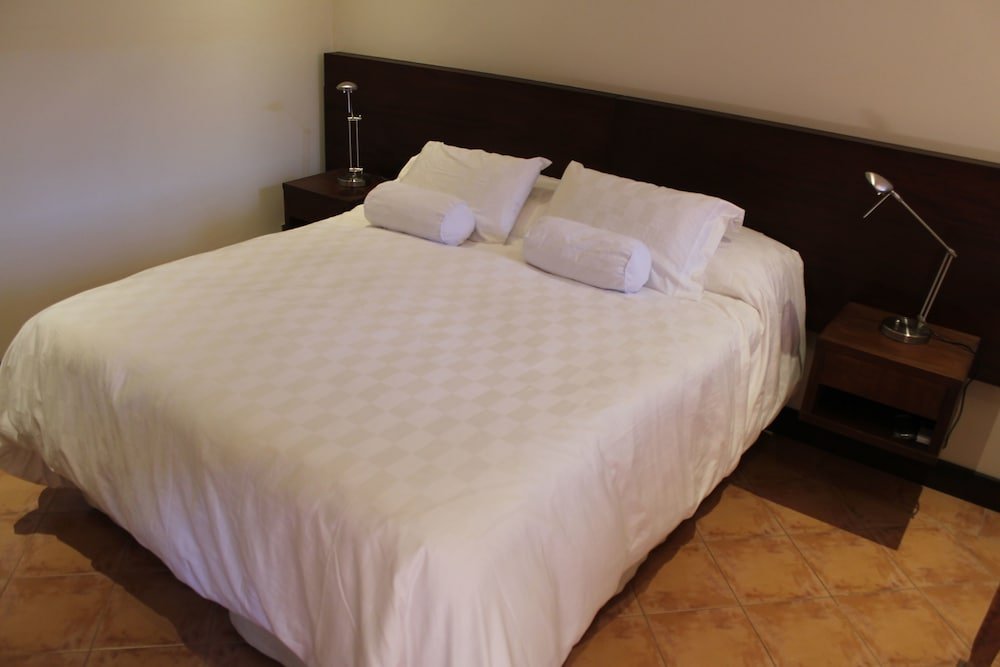Фото Prisamata Suites