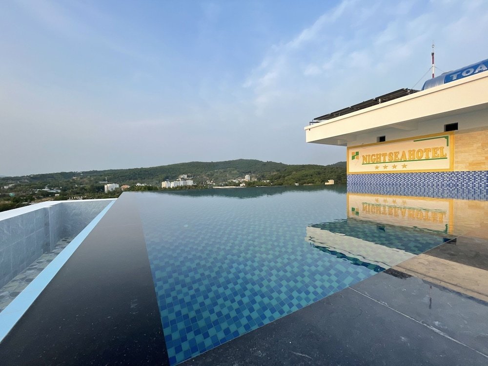 Фото Night Sea Hotel