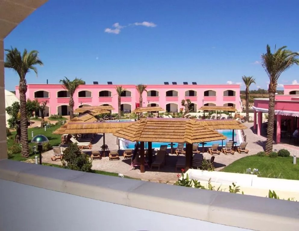 Фото Villaggio Punta Grossa