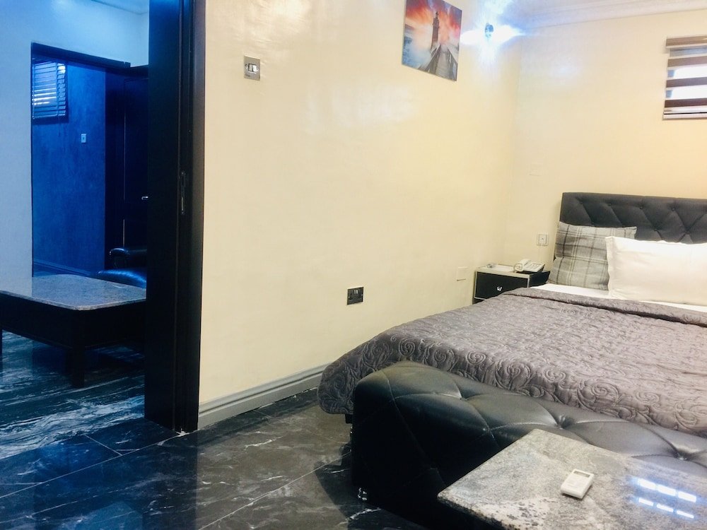 Фото Platinum Inn Gee Hotel Ikoyi