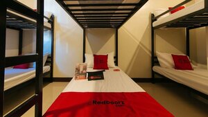Гостиница Golite Hostel в Легаспи