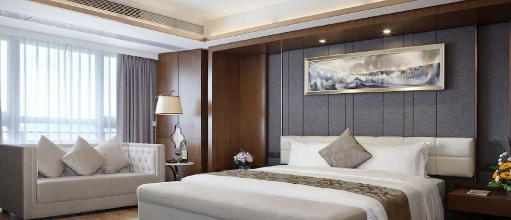 Фото Shenzhen Hongdu Hotel