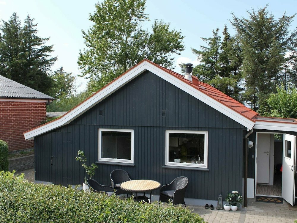 Hotel 4 Person Holiday Home in Esbjerg V, Region of Southern Denmark, photo