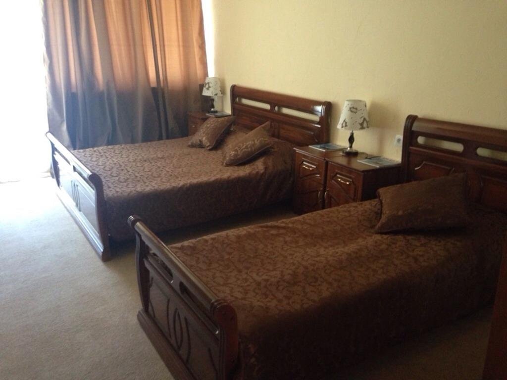 Фото Sanahin Bridge Hotel