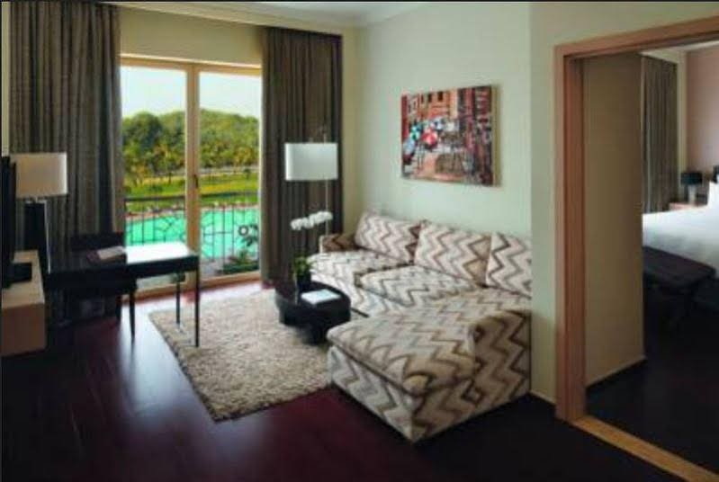 Фото Movenpick Ambassador Hotel