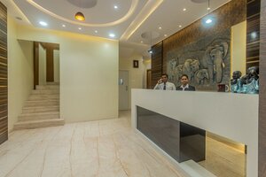 Гостиница Arton Suites в Мумбаи