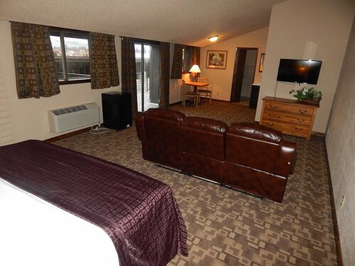 Гостиница FairBridge Inn, Suites & Outlaw Conference Center Kalispell в Калиспелле