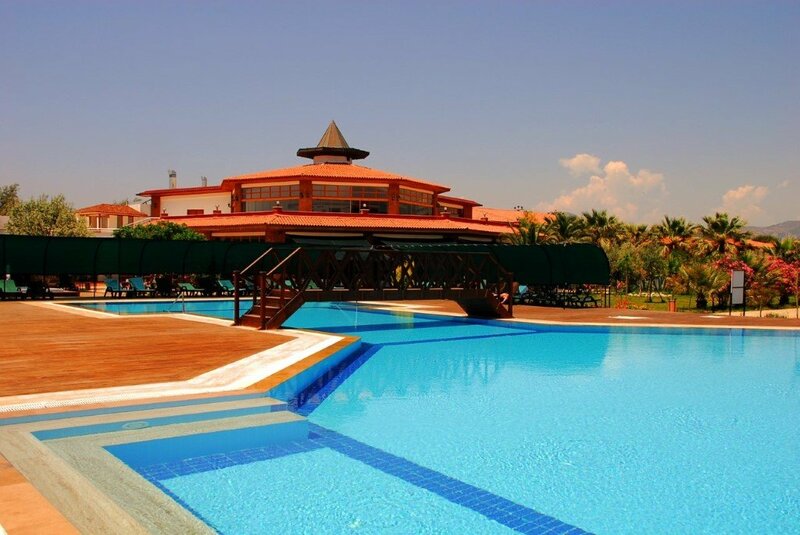 Гостиница Angora Beach Resort в Сеферихисаре