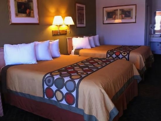 Фото Super 8 by Wyndham Fredericksburg