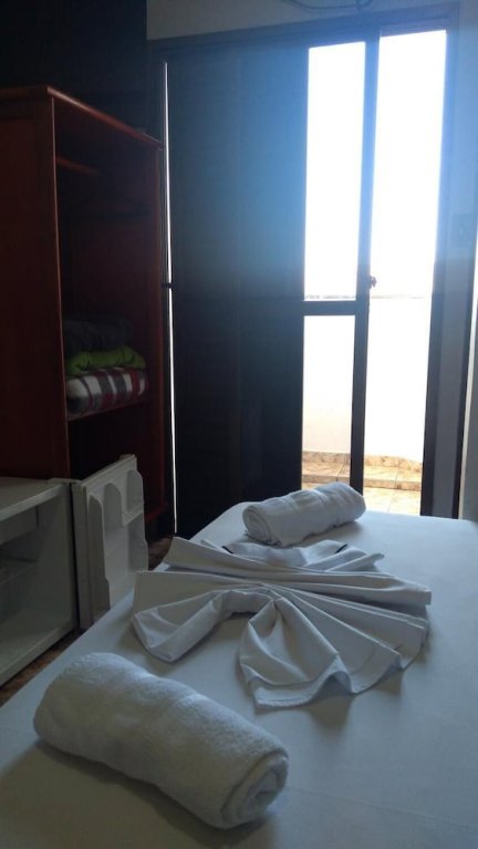 Фото Hotel Queiroz
