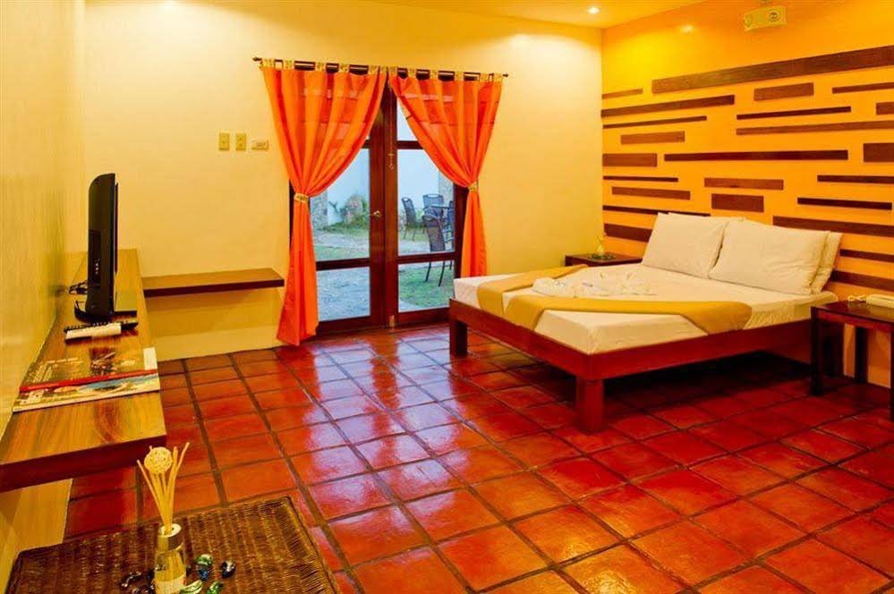 Фото Acacia Tree Garden Hotel