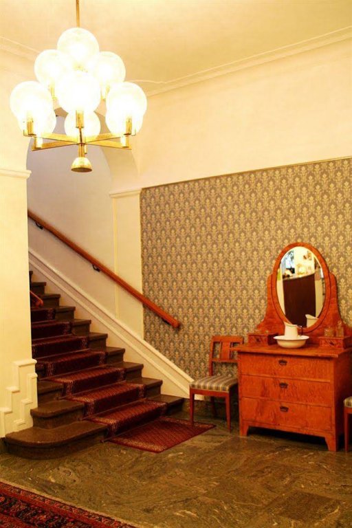 Фото 57706875155