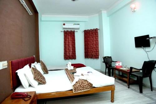 Фото Hotel Dimple International