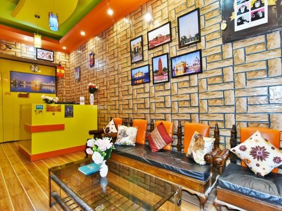 Фото отеля 2