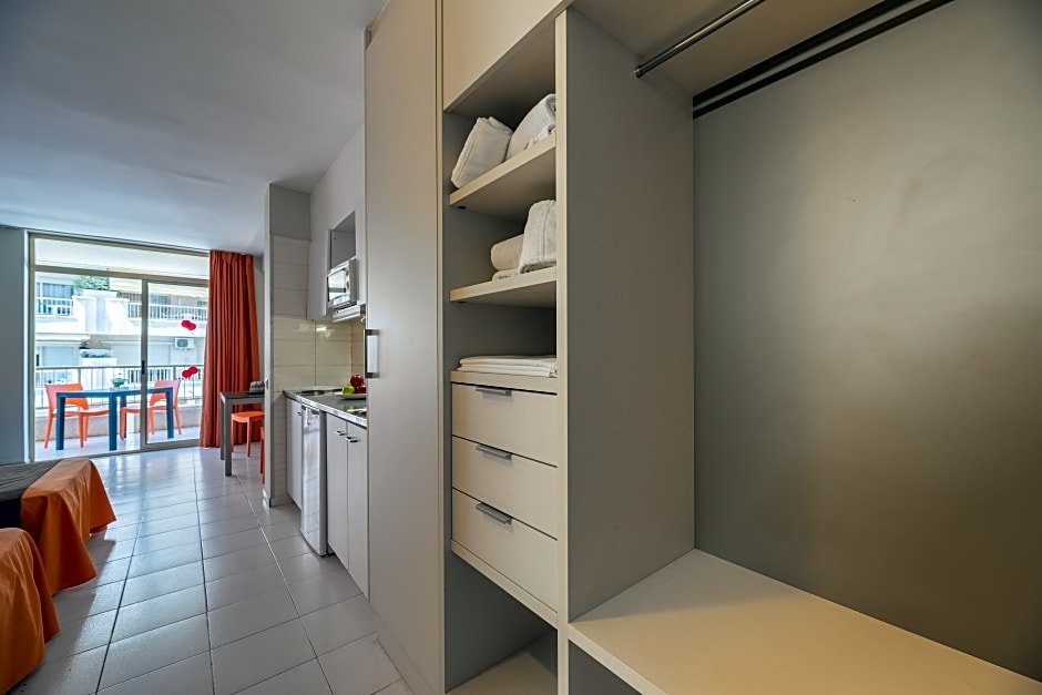 Фото Apartamentos Salou Pacific