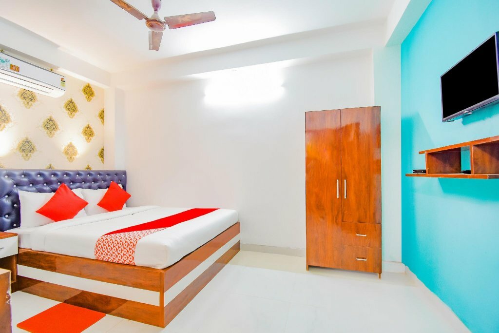 Hotel Oyo Flagship 78811 Royal Palace, Calcutta, photo