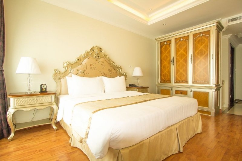 Фото LK The Empress Pattaya