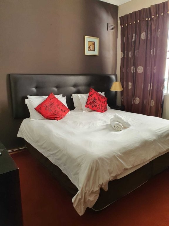 Фото Houghton Guest House