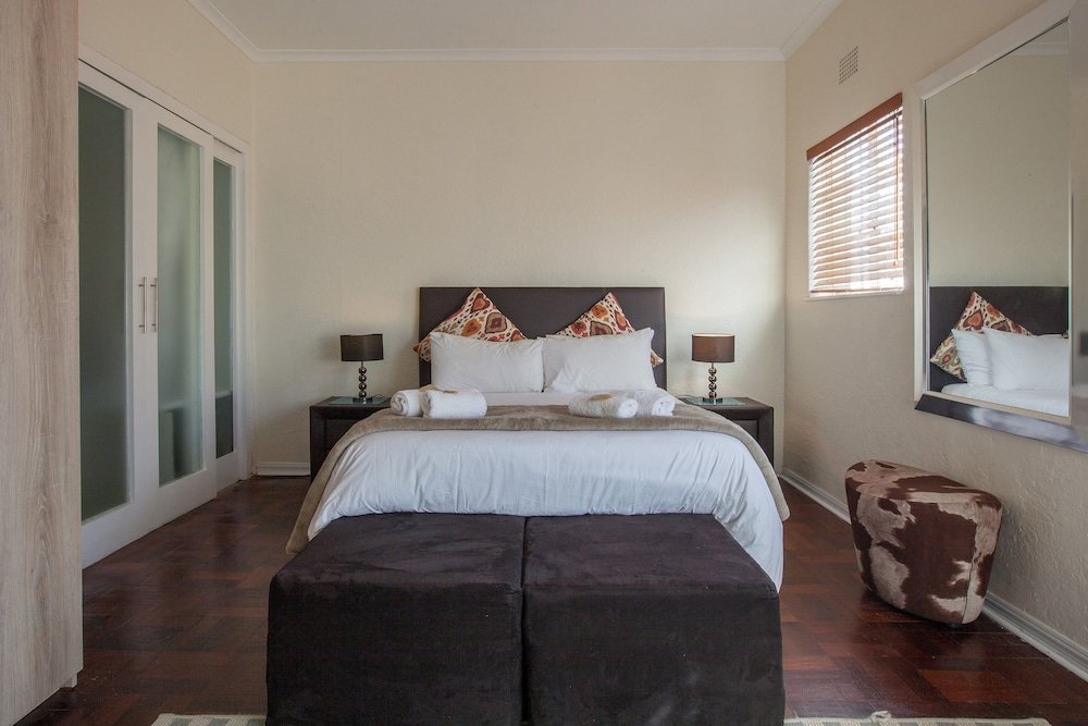 Фото Eaton Square 2 by Ctha