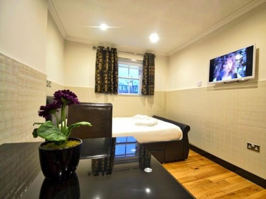 Фото Hyde Park Apartments 8 Craven Hill