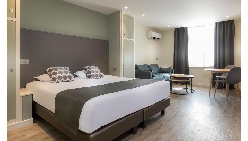 Фото The Originals Résidence, Demeure des Remparts, Provins