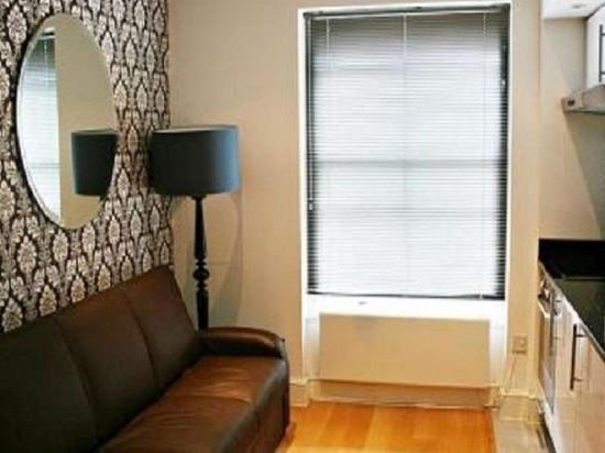 Фото Hyde Park Superior Apartments