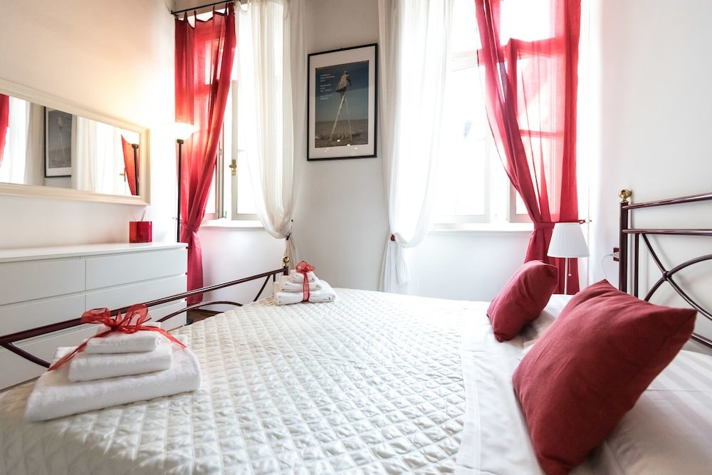 Фото Bright Apartments Verona - Borsari Historical 1