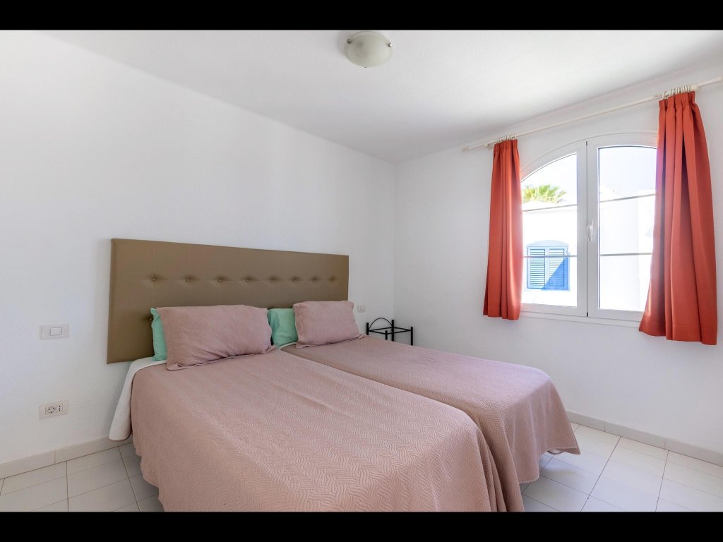 Фото Apartamentos Corona Mar