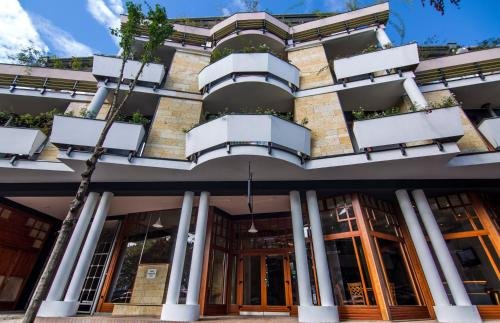 Фото Semiramis Business Hotel