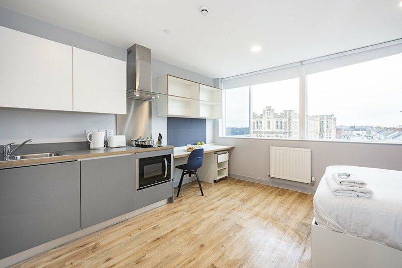 Гостиница Modern Studios in Cardiff в Кардиффе