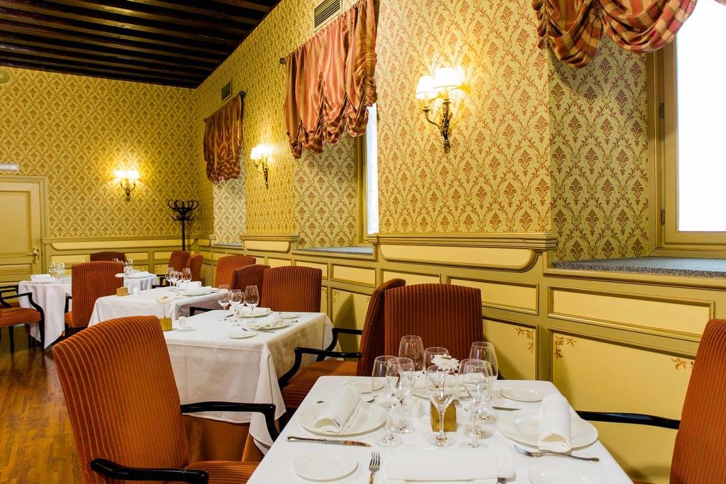 Фото Hotel Palacio de los Velada