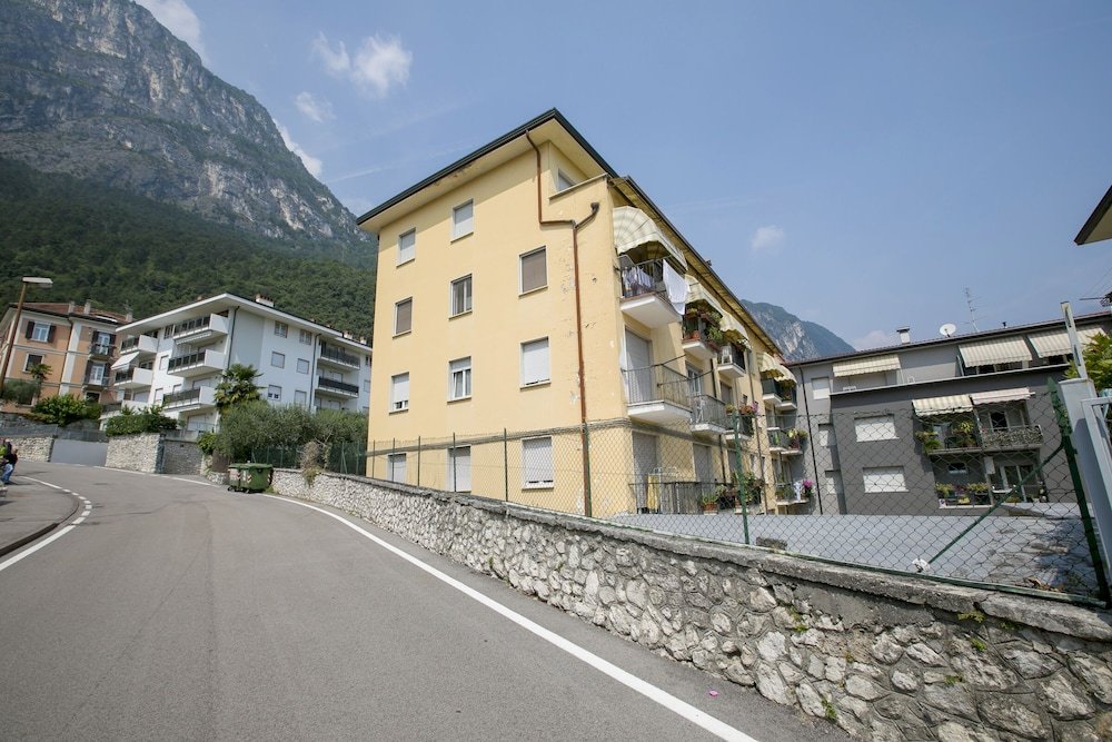 Фото Breath of Lake Garda Apartment