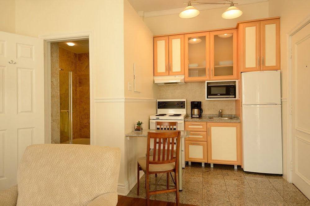 Фото Parc Suites Hotel