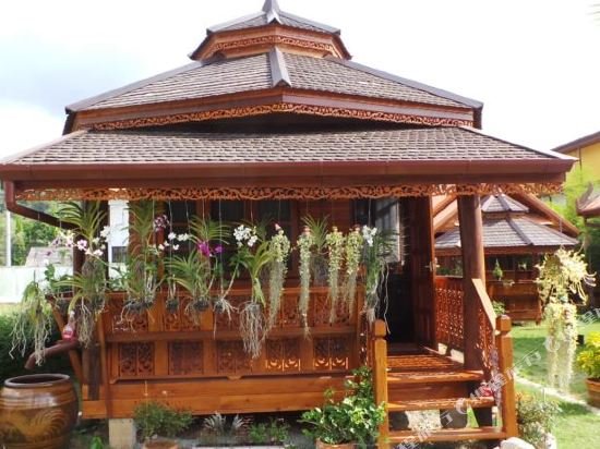 Фото Golden Teak Resort - Baan Sapparot