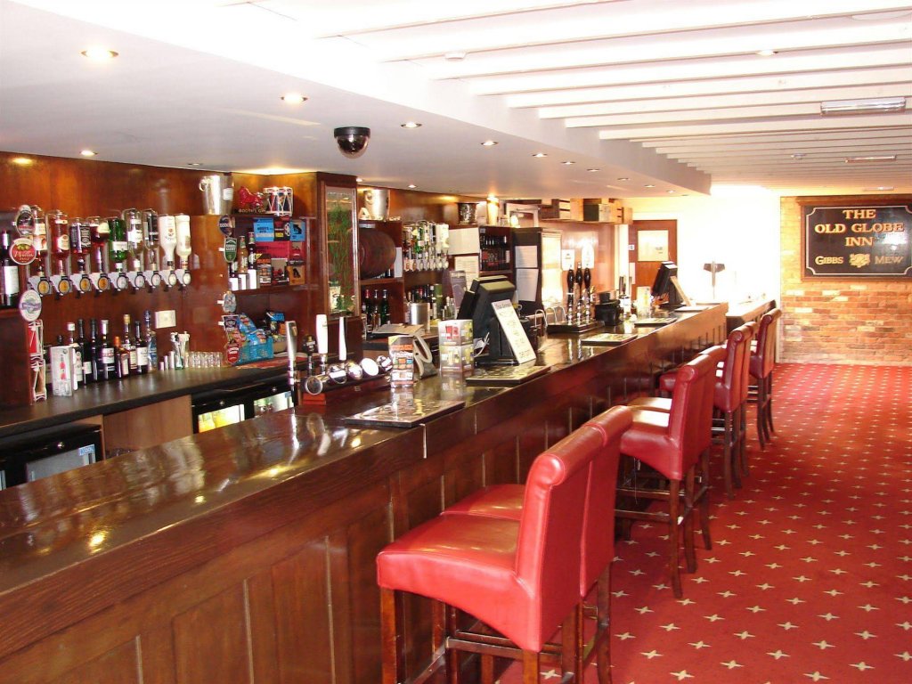 Фото The Angel Hotel